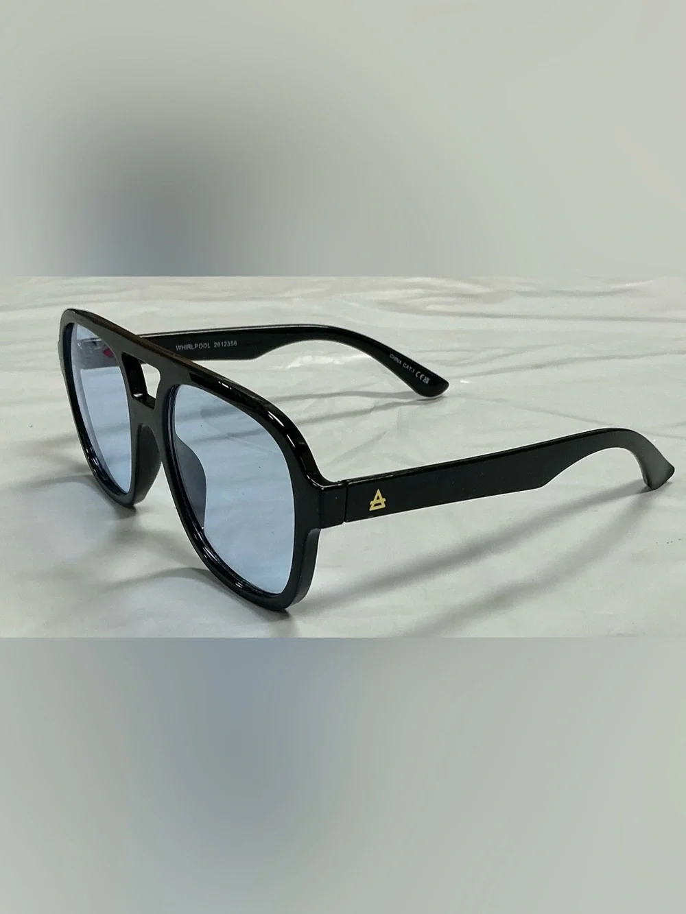 Aire Black Sunglasses with Light Blue Lenses - PR26-17